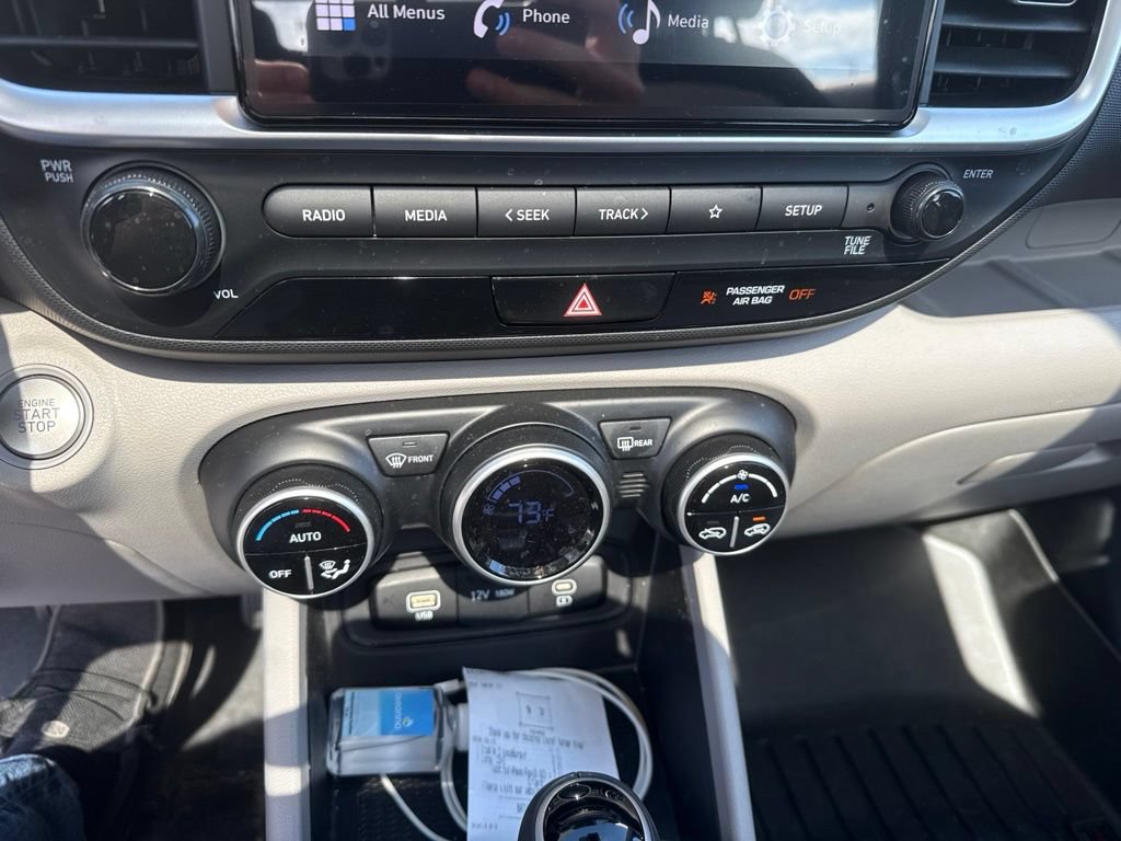 Used 2024 Hyundai Venue SEL FWD image 12