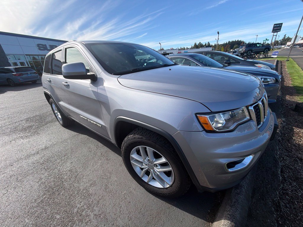 Used 2017 Jeep Grand Cherokee Laredo w/ Quick Order Package 23E