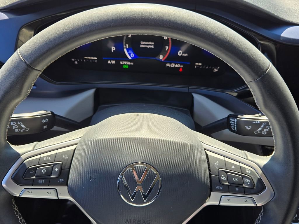 Used 2022 Volkswagen Taos SE w/ IQ.Drive SE Package image 24