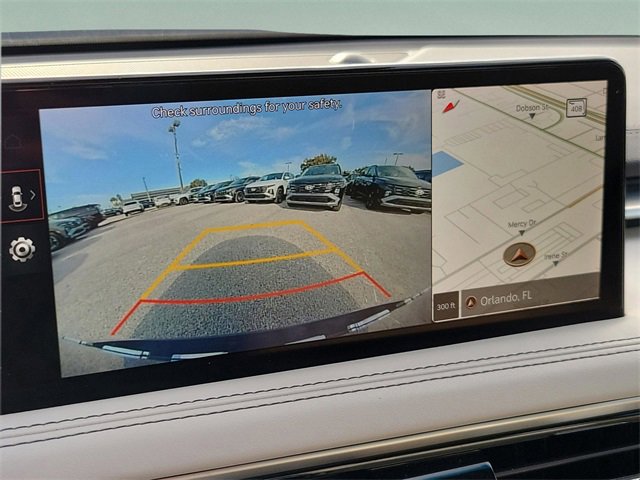 Used 2024 Genesis G70 2.5T image 25