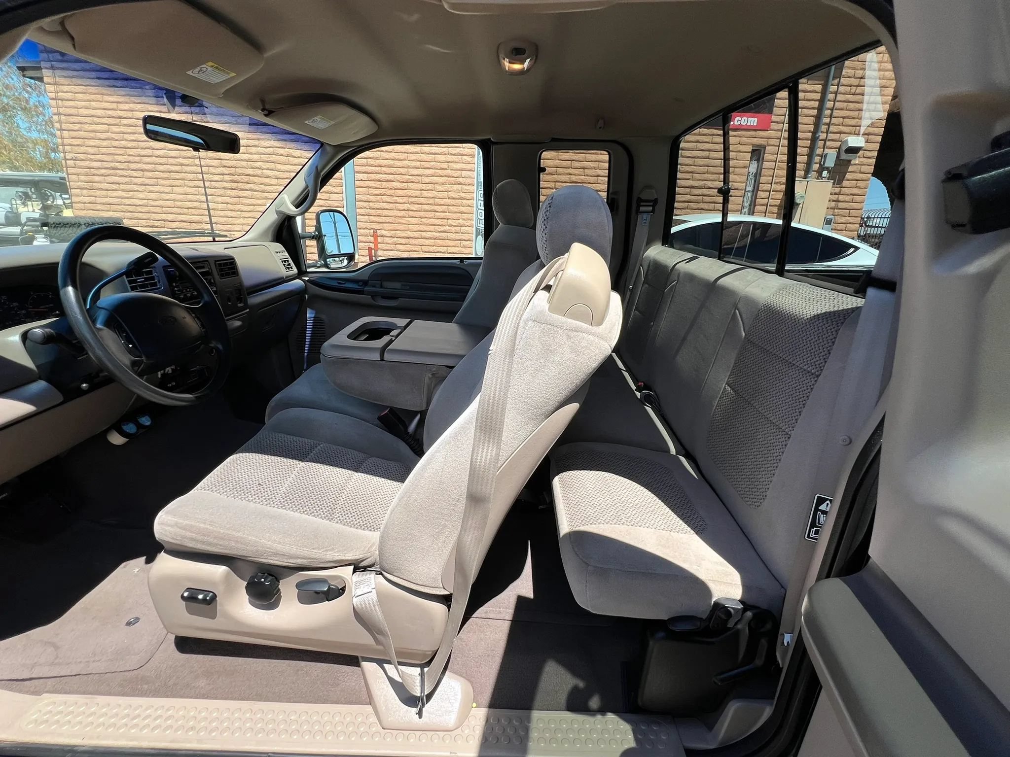 Used 2001 Ford F350 2WD SuperCab DRW Super Duty image 18