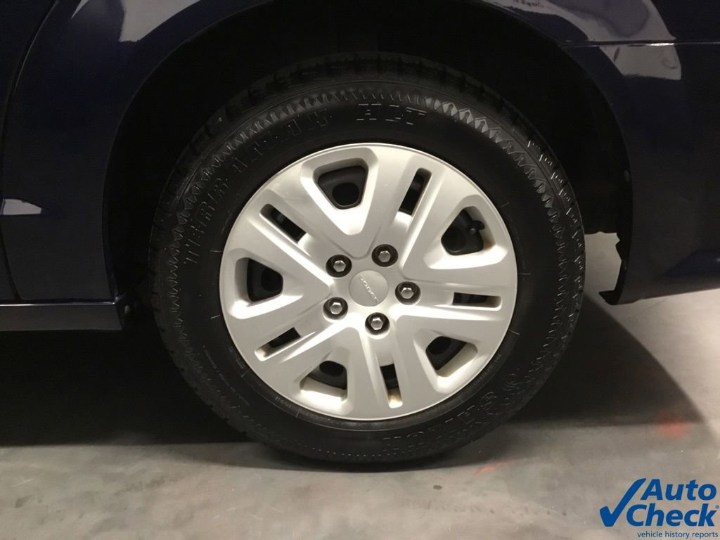 Used 2015 Dodge Grand Caravan SE w/ Quick Order Package 29E SE image 17