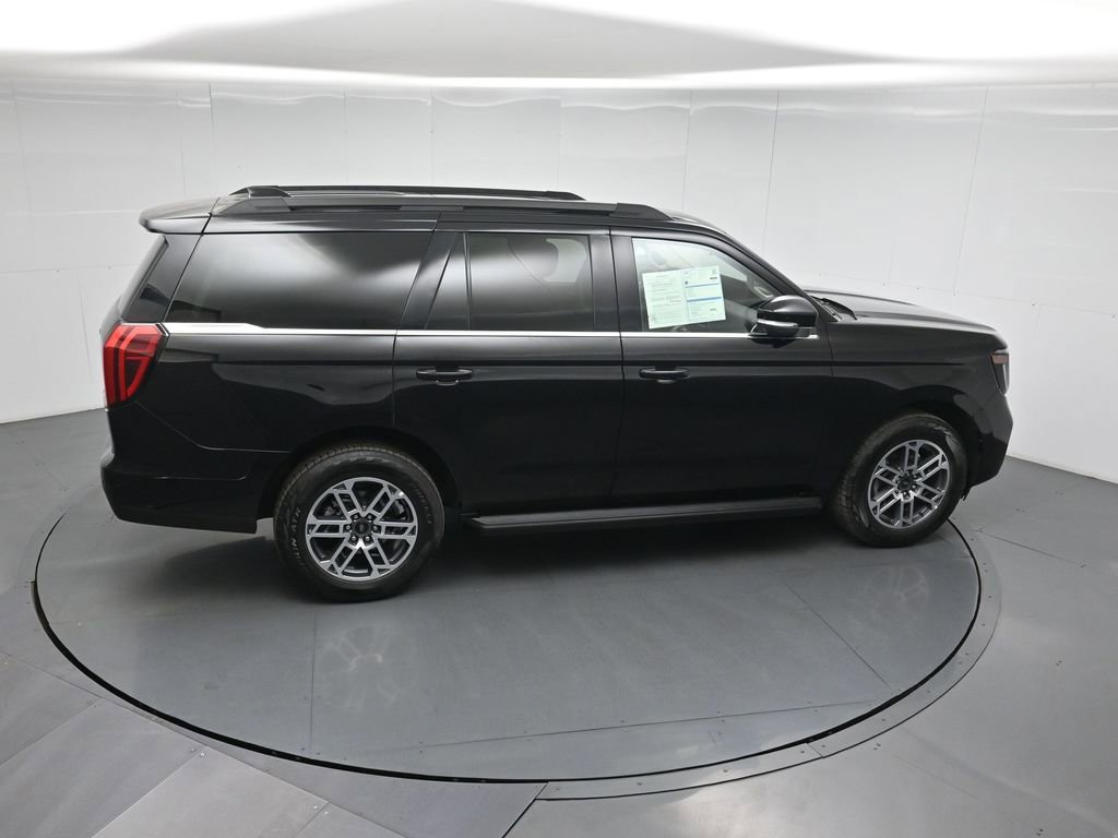 Certified 2025 Ford Expedition Active AWD/4WD image 55