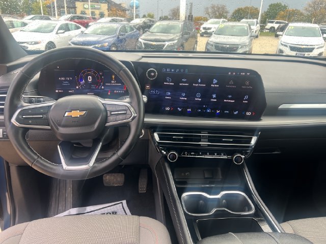Certified 2026 Chevrolet Traverse LT w/ Sun and Wheel Package AWD/4WD image 19