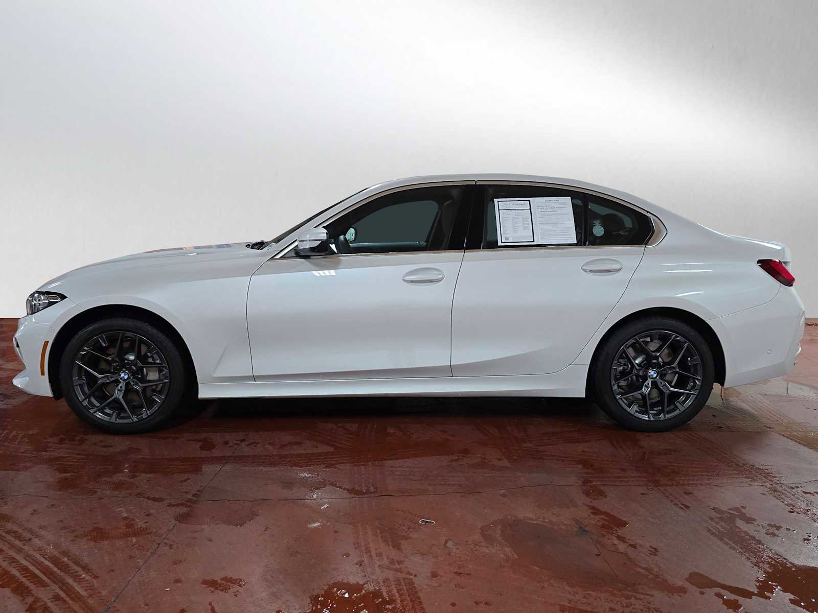 Used 2026 BMW 330i xDrive Sedan w/ Premium Package image 6