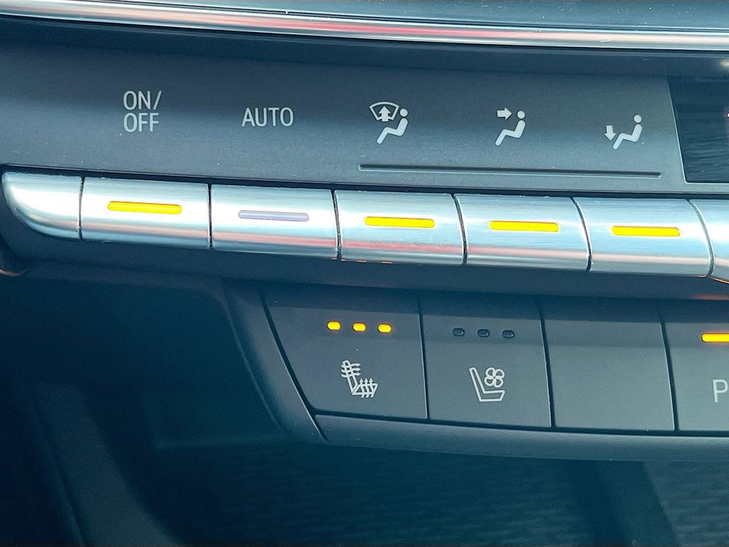 Used 2022 Cadillac CT5 V w/ Premium Package image 21