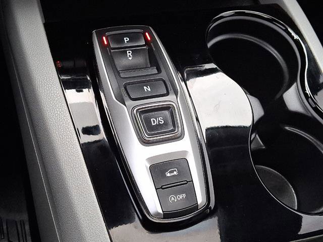 Used 2020 Honda Pilot Touring image 17