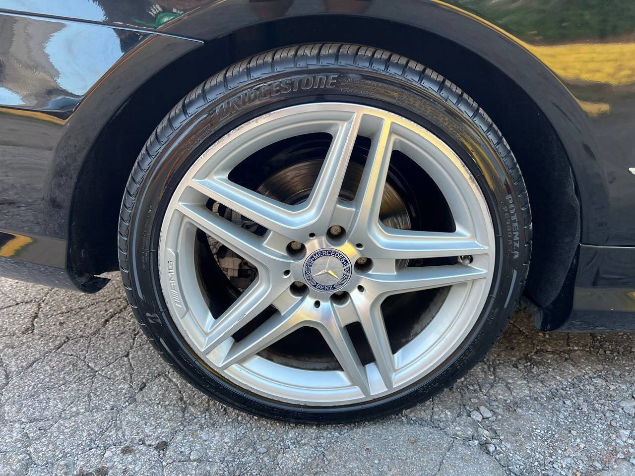 Used 2011 Mercedes-Benz E 550 Cabriolet image 31