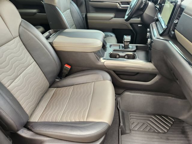 Used 2024 Chevrolet Silverado 1500 ZR2 w/ Technology Package AWD/4WD image 20