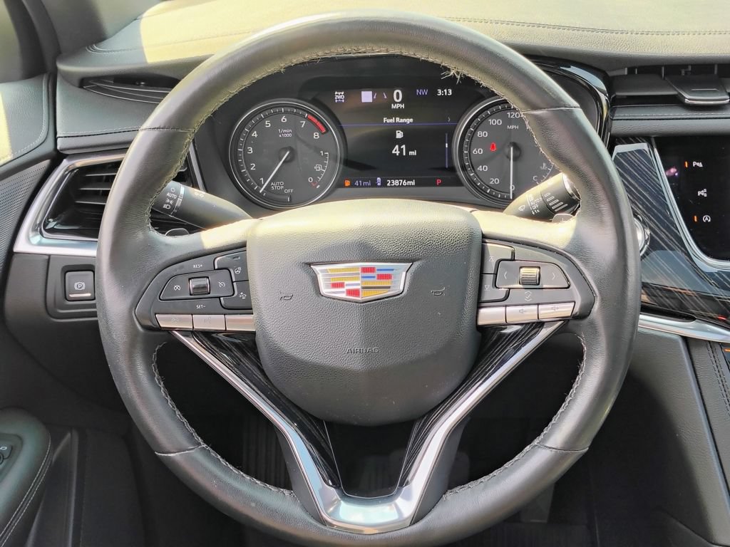 Used 2023 Cadillac XT6 Premium Luxury w/ Technology Package AWD/4WD image 43
