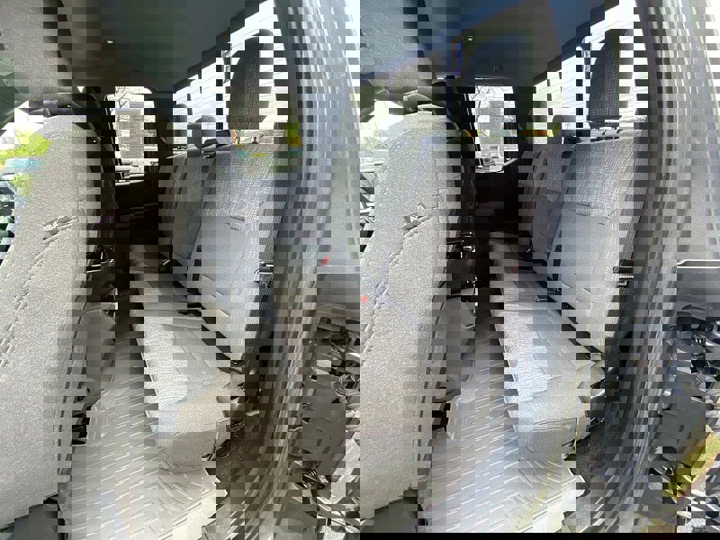 Certified 2022 Ford F150 XLT w/ Equipment Group 302A High image 33