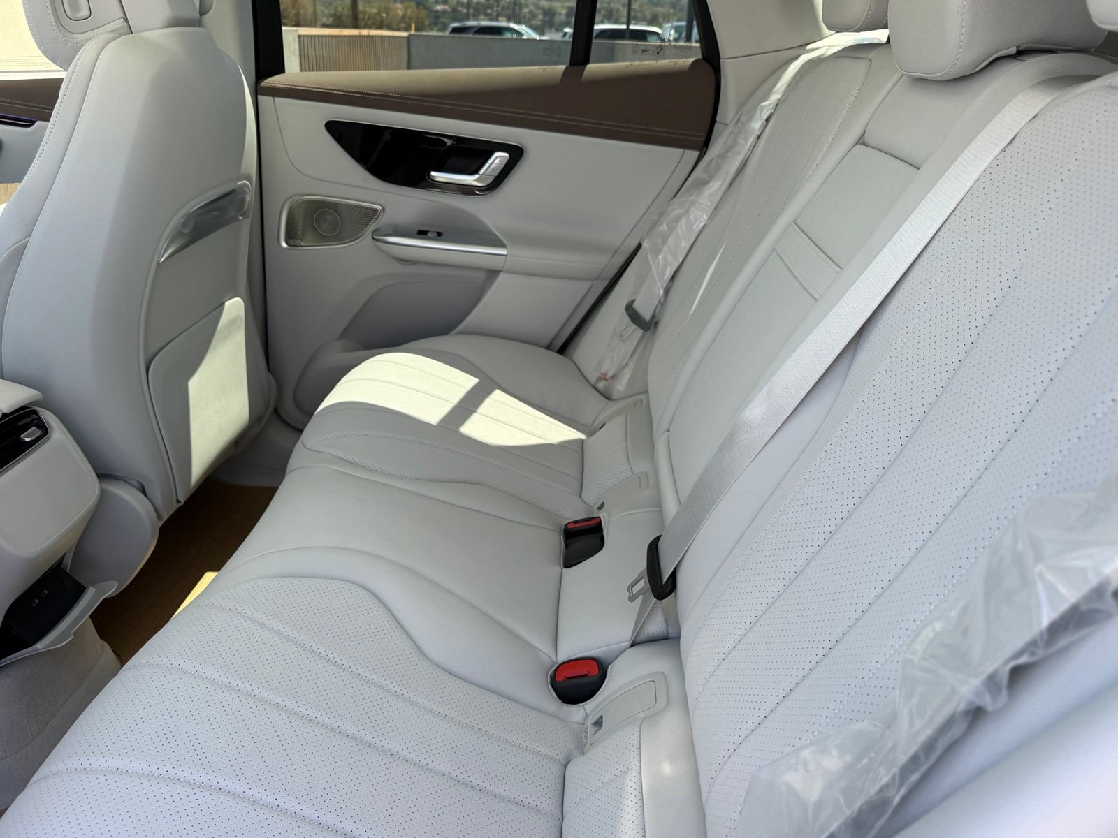 New 2027 Mercedes-Benz EQE 320+ SUV image 27
