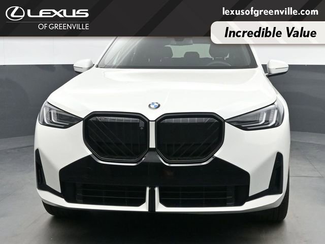 Used 2025 BMW X3 xDrive30i w/ Premium Package image 3