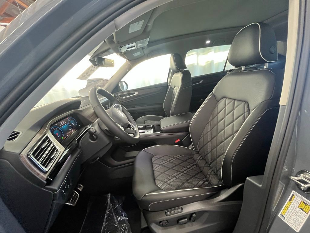 New 2026 Volkswagen Atlas SEL Premium R-Line AWD/4WD image 10