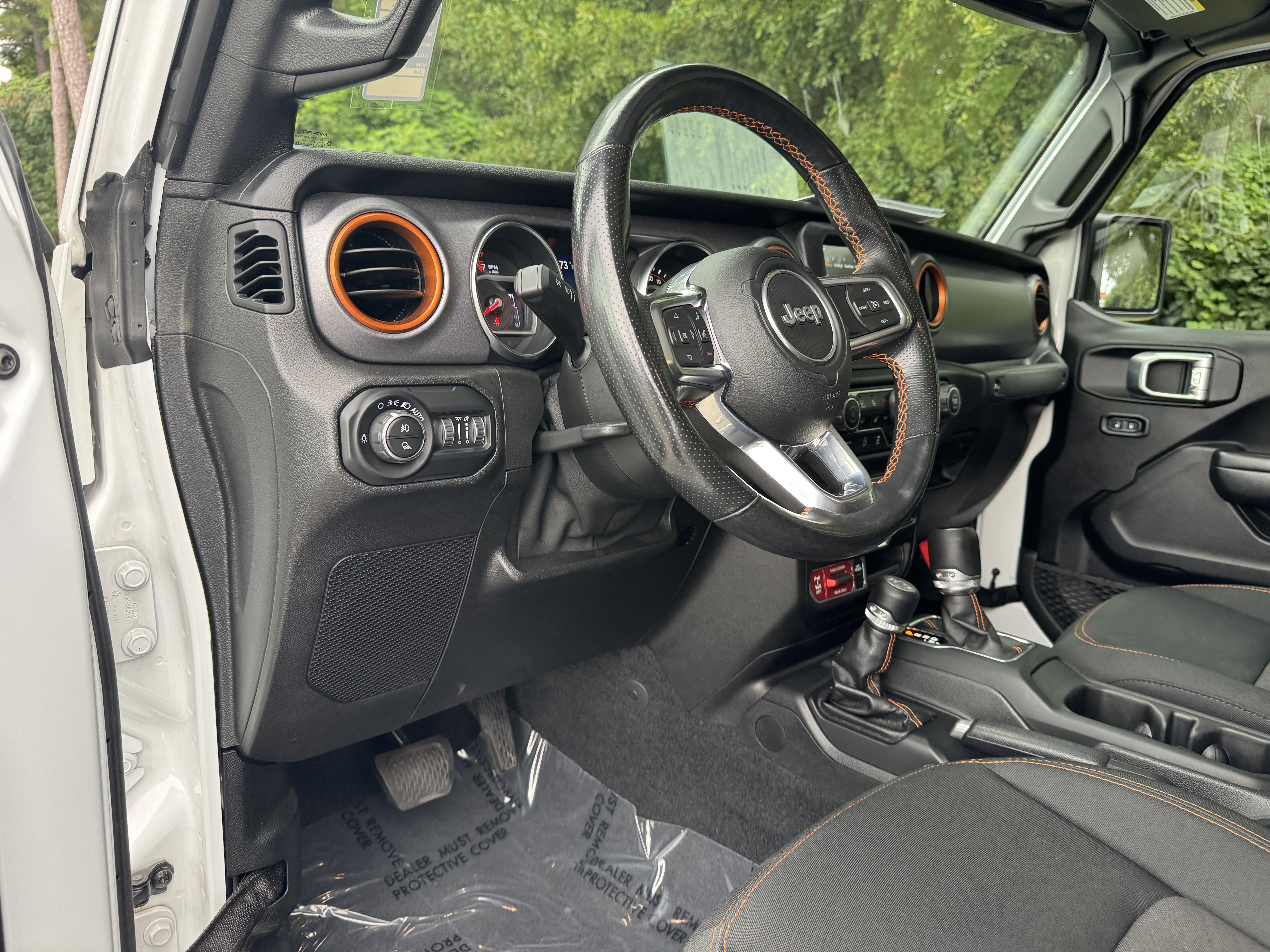 Used 2021 Jeep Gladiator Mojave image 11