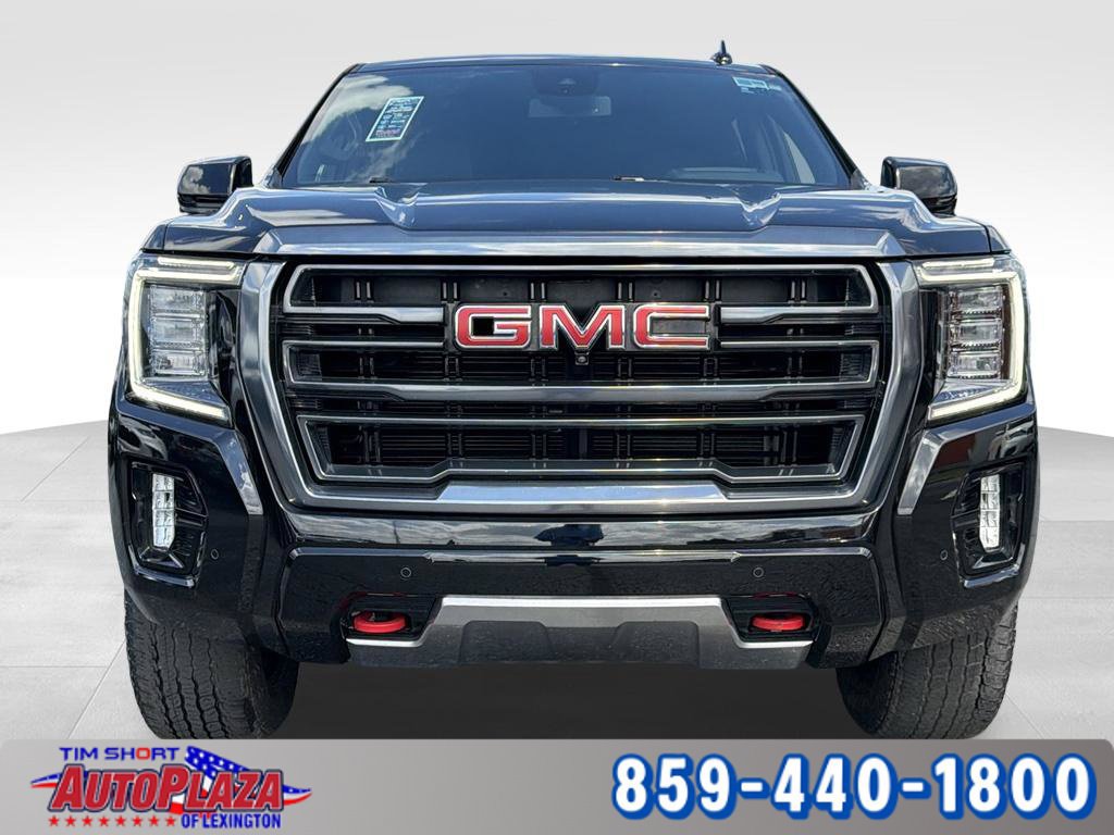 Used 2024 GMC Yukon XL AT4 w/ AT4 Premium Plus Package AWD/4WD image 7