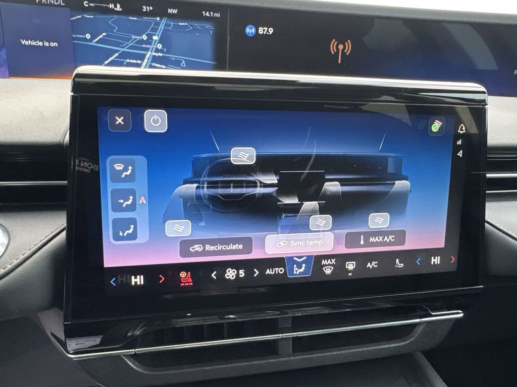 New 2026 Lincoln Nautilus Reserve AWD/4WD image 19