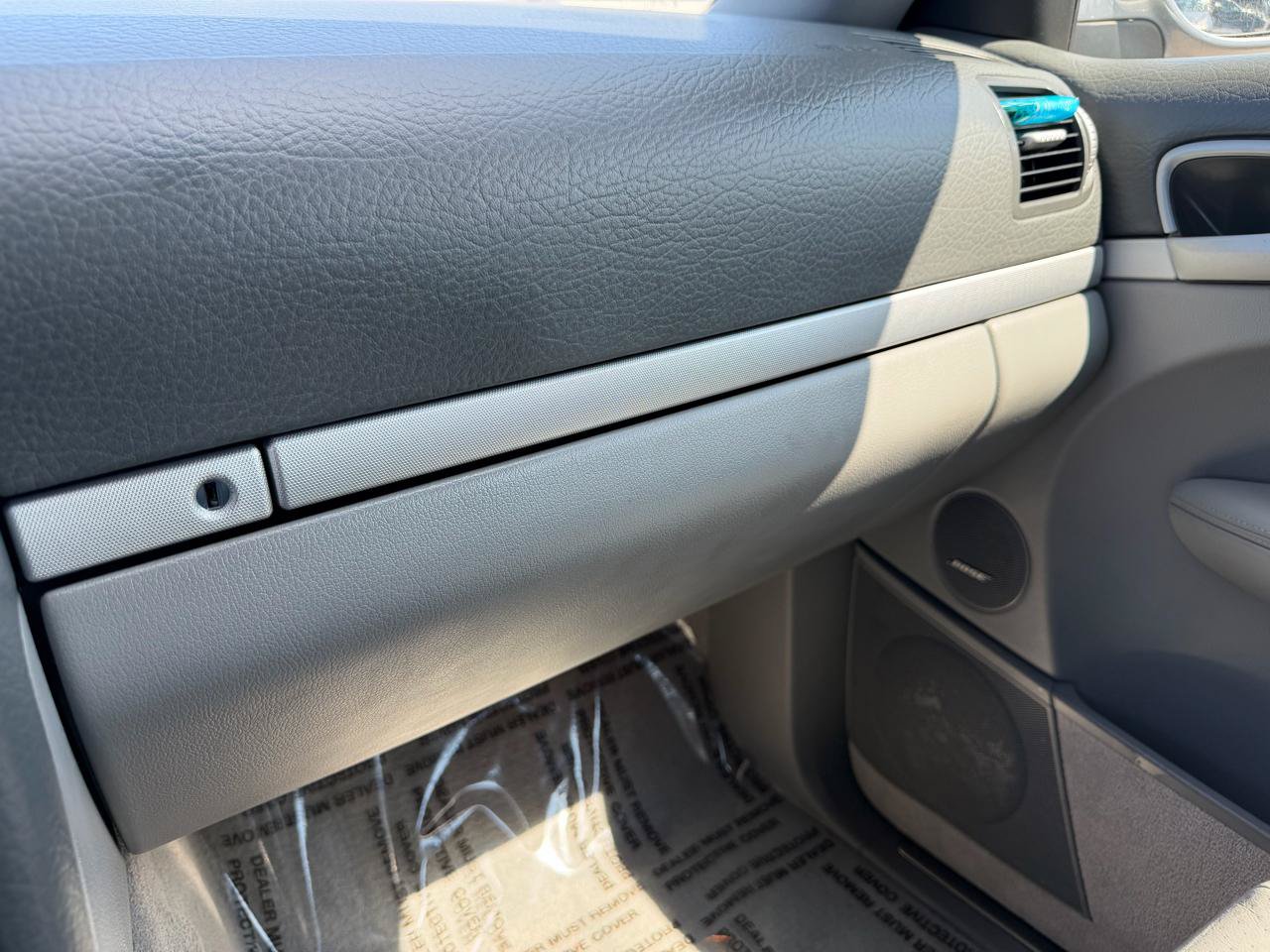 Used 2004 Porsche Cayenne S AWD/4WD image 28