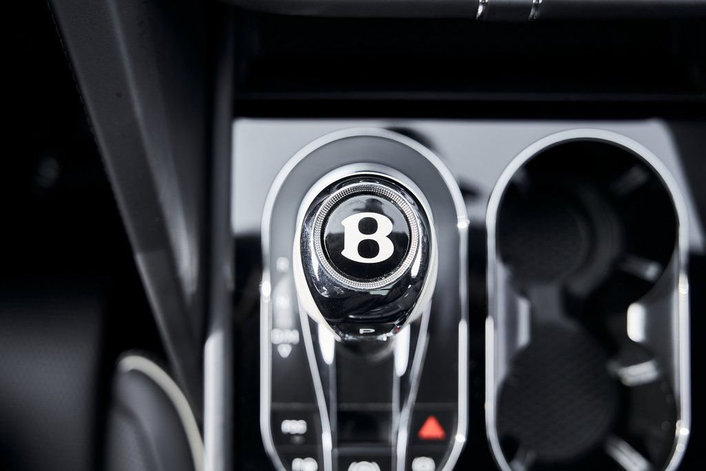 Used 2023 Bentley Bentayga Extended Wheelbase AWD/4WD image 72