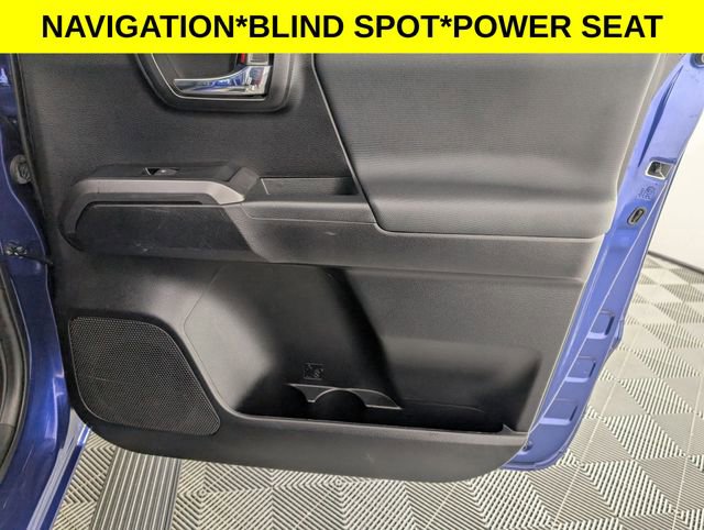 Used 2023 Toyota Tacoma TRD Off-Road w/ Advanced Technology Package image 30