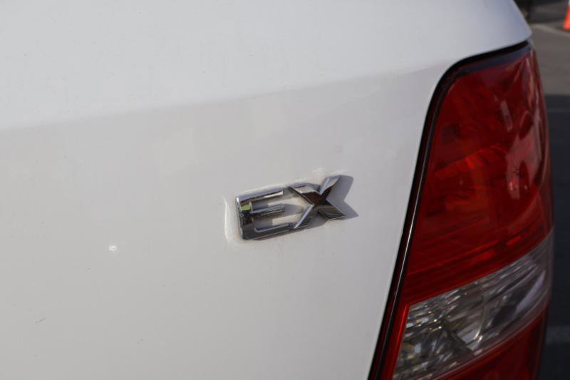 Used 2007 Kia Sorento EX w/ Luxury Pkg image 10