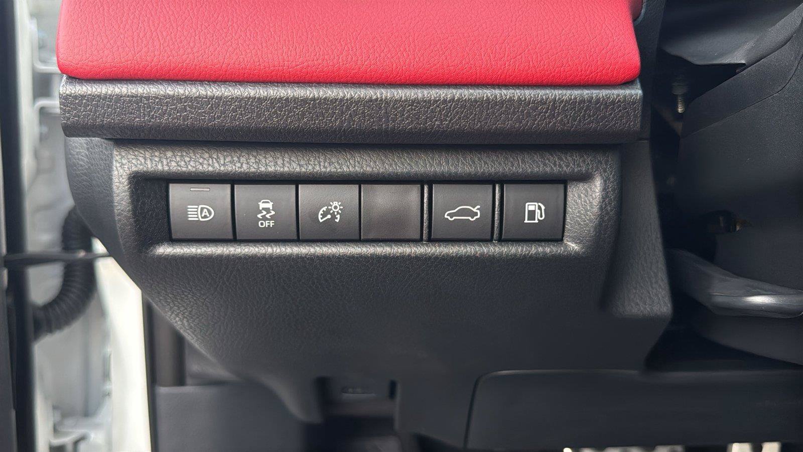 Used 2026 Toyota Camry XSE FWD image 14