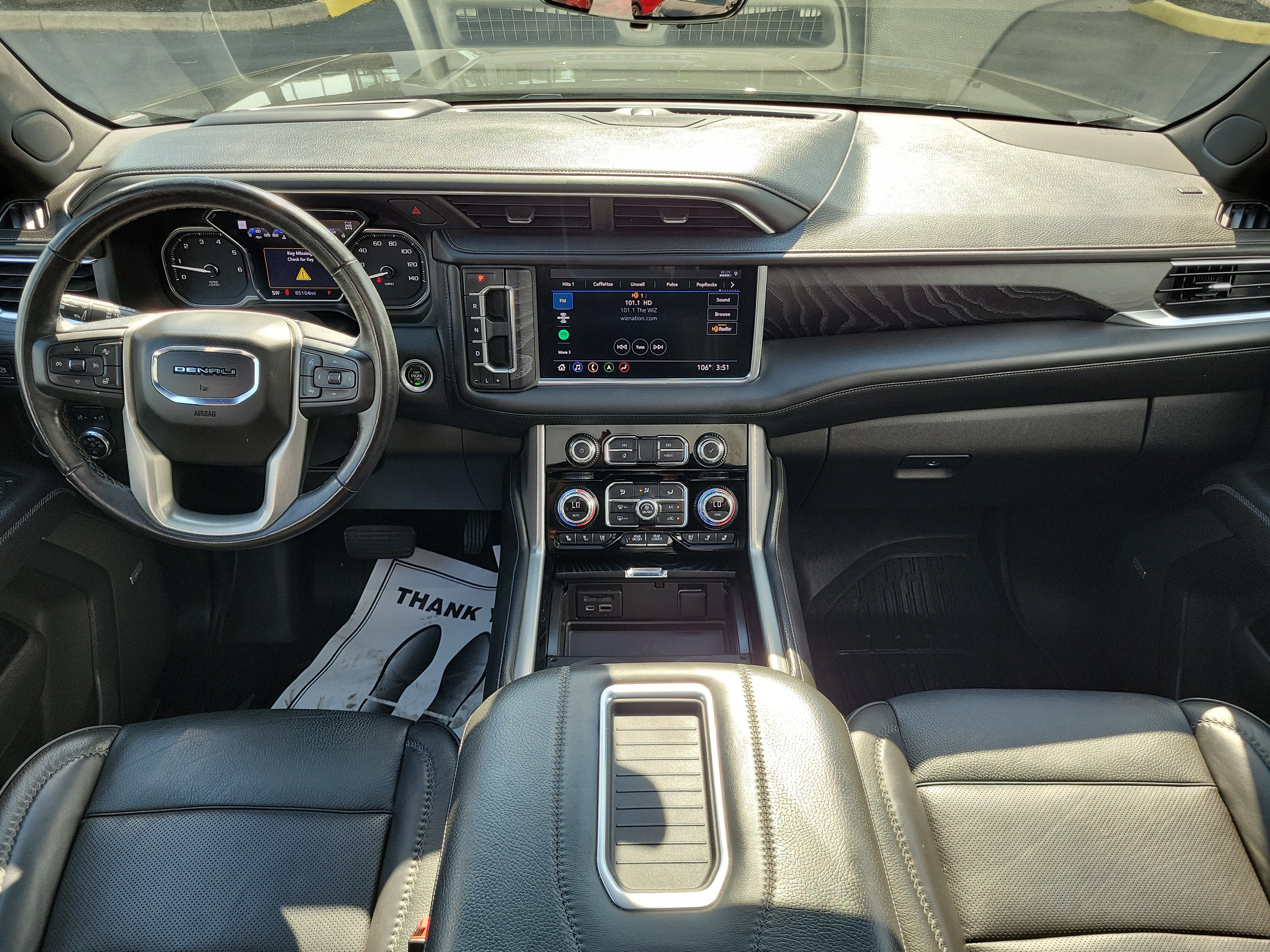 Used 2021 GMC Yukon XL Denali w/ Denali Ultimate Package AWD/4WD image 9