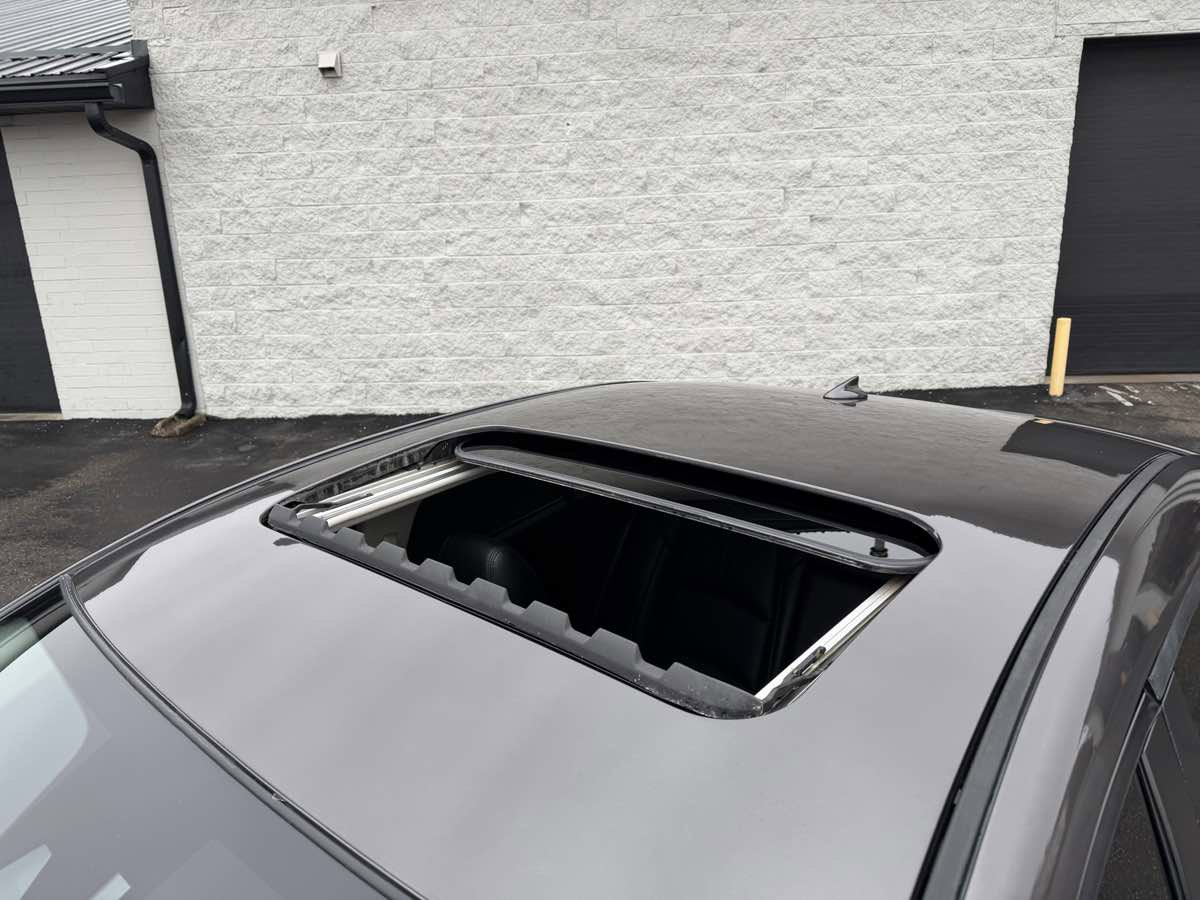 Used 2018 MAZDA MAZDA3 Touring image 9