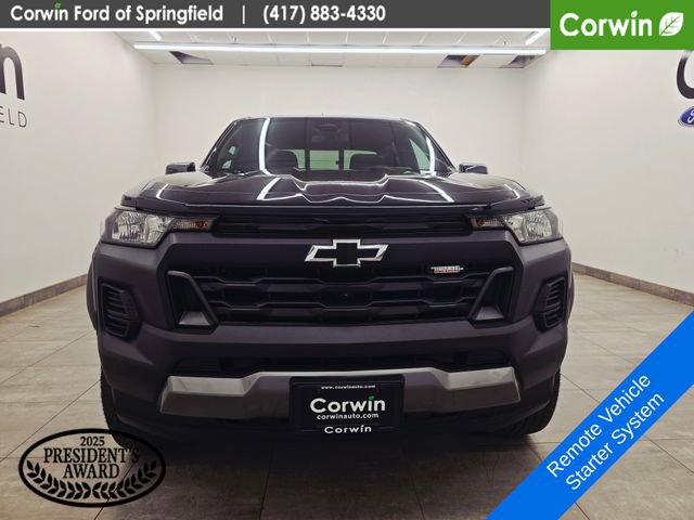 Used 2025 Chevrolet Colorado Trail Boss AWD/4WD image 8