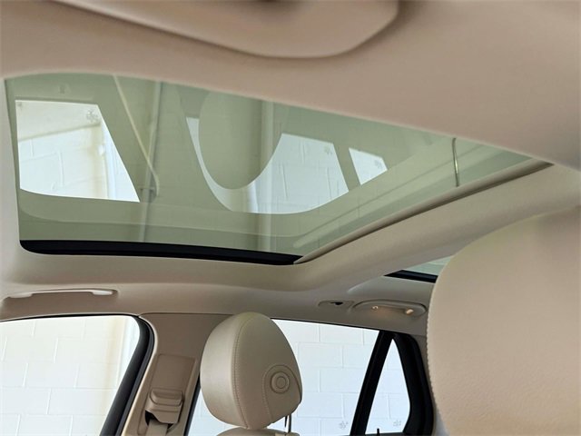 Used 2021 Mercedes-Benz GLC 300 4MATIC image 22