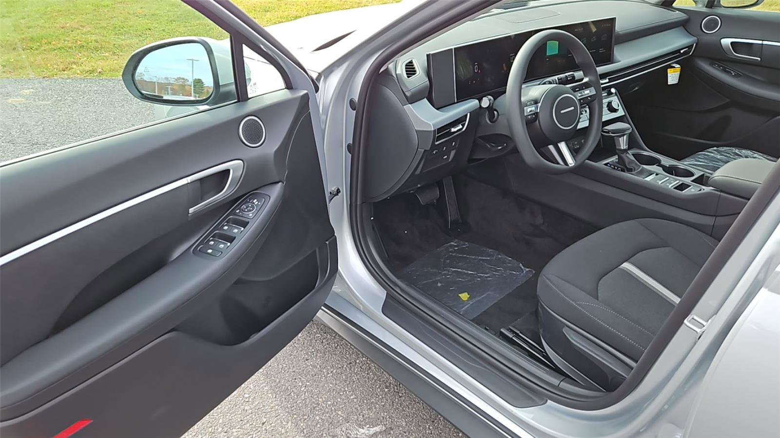 New 2026 Hyundai Sonata SE image 9