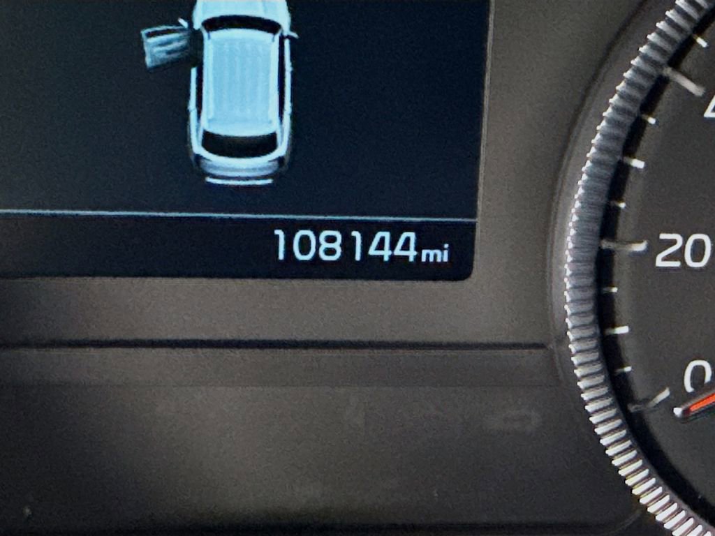 Used 2022 Kia Telluride EX w/ Towing Package image 4