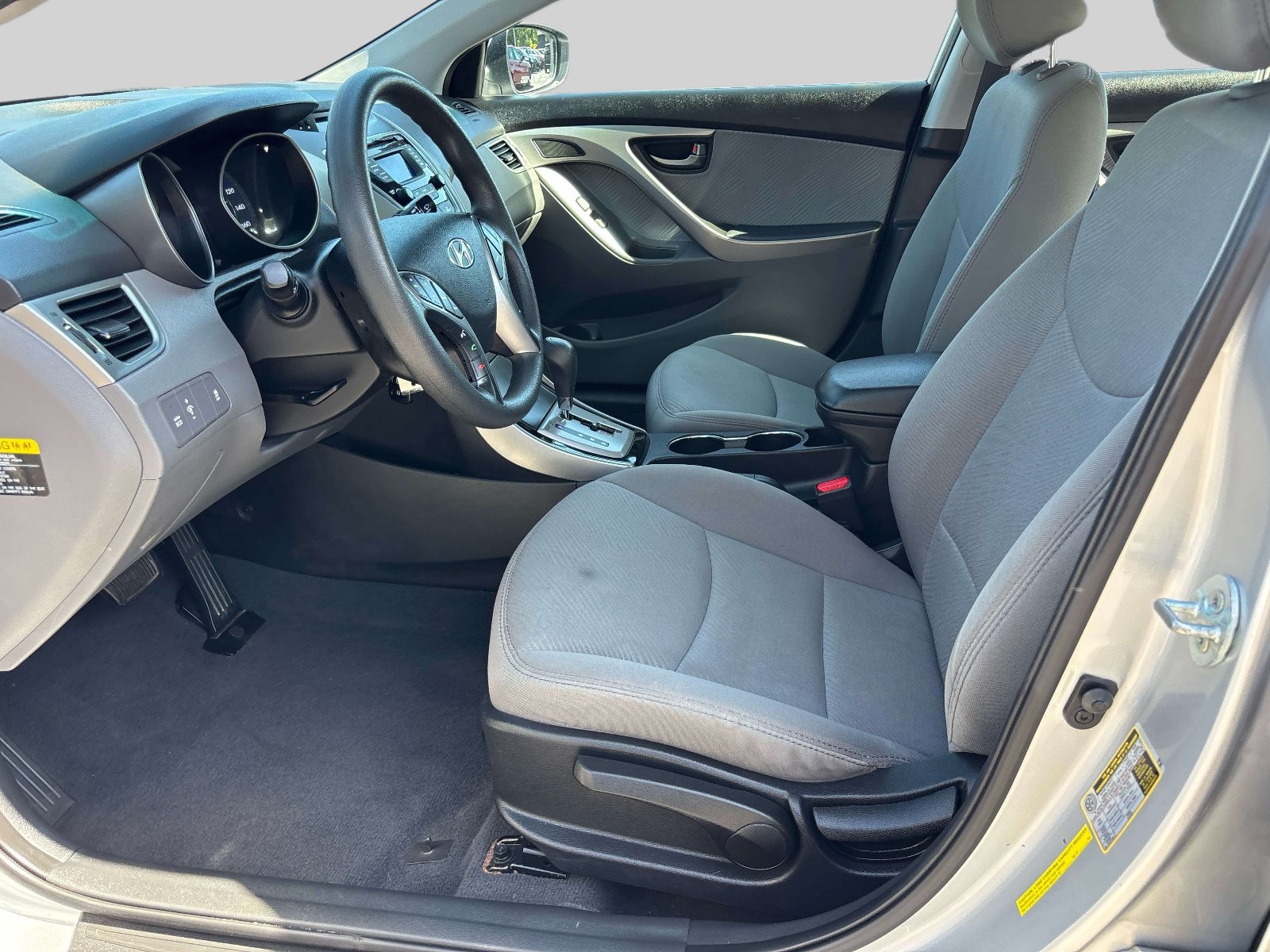 Used 2013 Hyundai Elantra GLS w/ Preferred Pkg FWD image 8