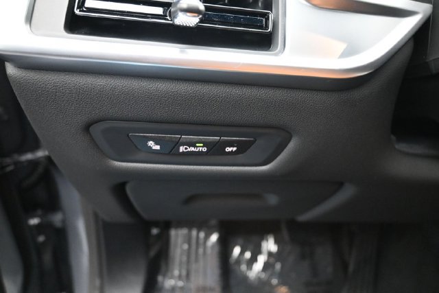 New 2026 BMW X5 xDrive50e AWD/4WD image 18