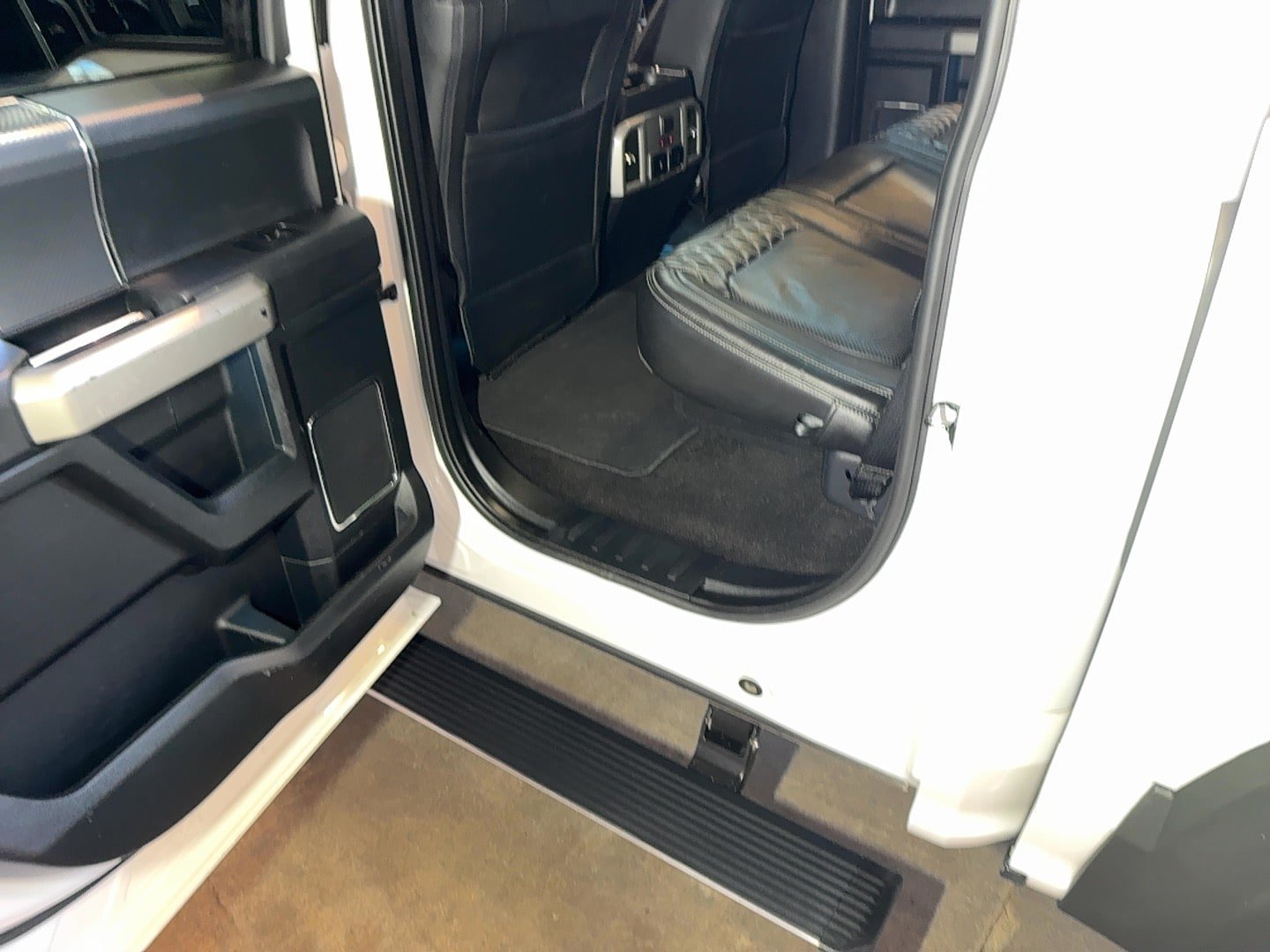 Used 2020 Ford F150 Lariat w/ Equipment Group 502A Luxury AWD/4WD image 84