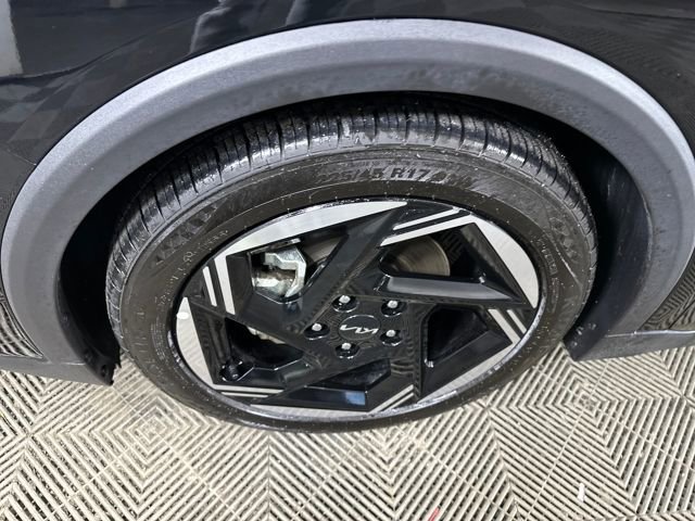 Used 2025 Kia K4 EX image 10