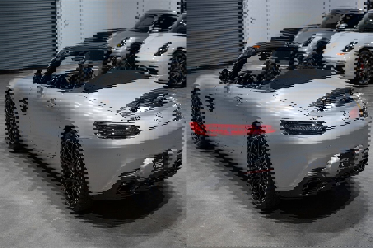 Used 2019 Mercedes-Benz AMG GT Roadster image 4