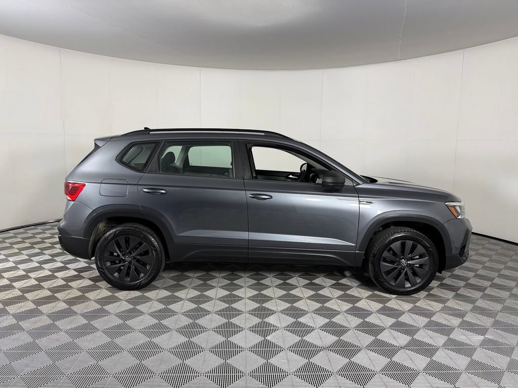 Used 2023 Volkswagen Taos S FWD image 5