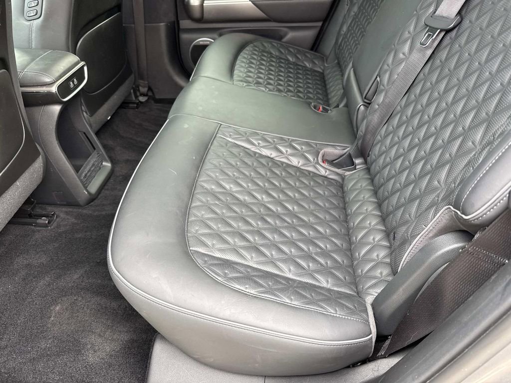 Used 2024 Genesis GV60 Performance AWD/4WD image 17