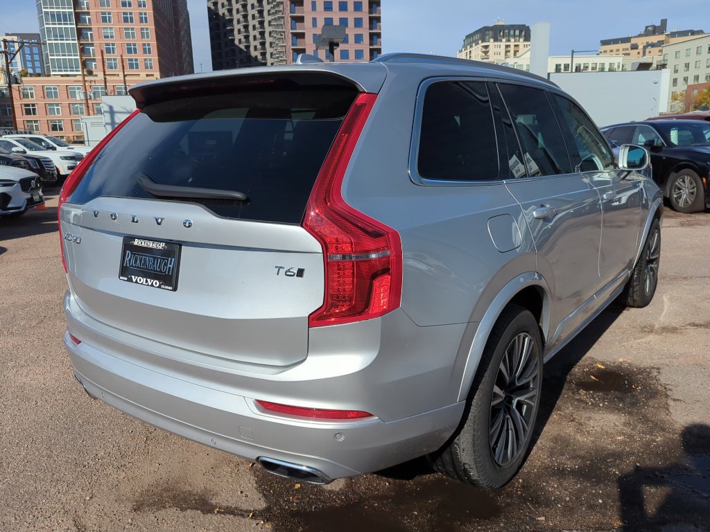 Used 2020 Volvo XC90 T6 Momentum w/ Protection Package AWD/4WD image 7