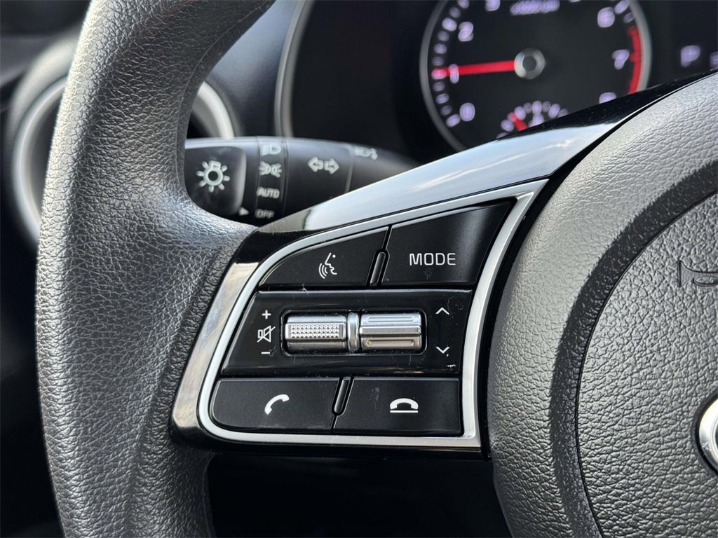 Used 2020 Kia Forte LXS image 17