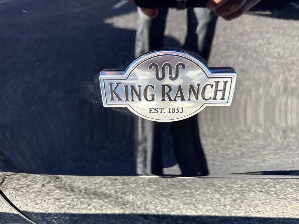 Used 2025 Ford Expedition Max King Ranch image 7