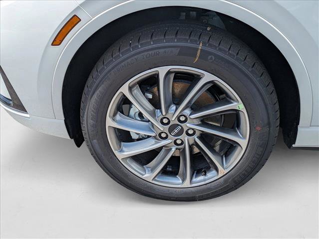 New 2025 Lincoln Corsair Grand Touring image 16