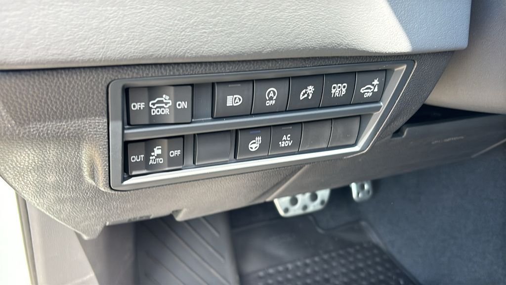 New 2026 Toyota Tundra Platinum AWD/4WD image 12