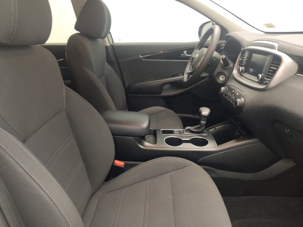 Used 2020 Kia Sorento L FWD image 21
