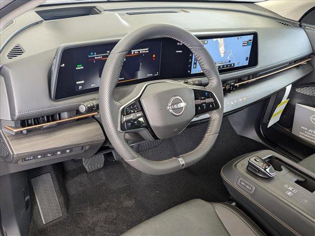 New 2025 Nissan Ariya AWD image 3