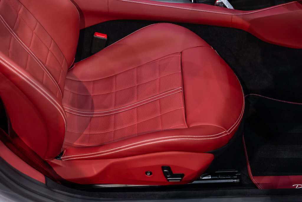 Certified 2022 Ferrari Portofino M RWD image 52