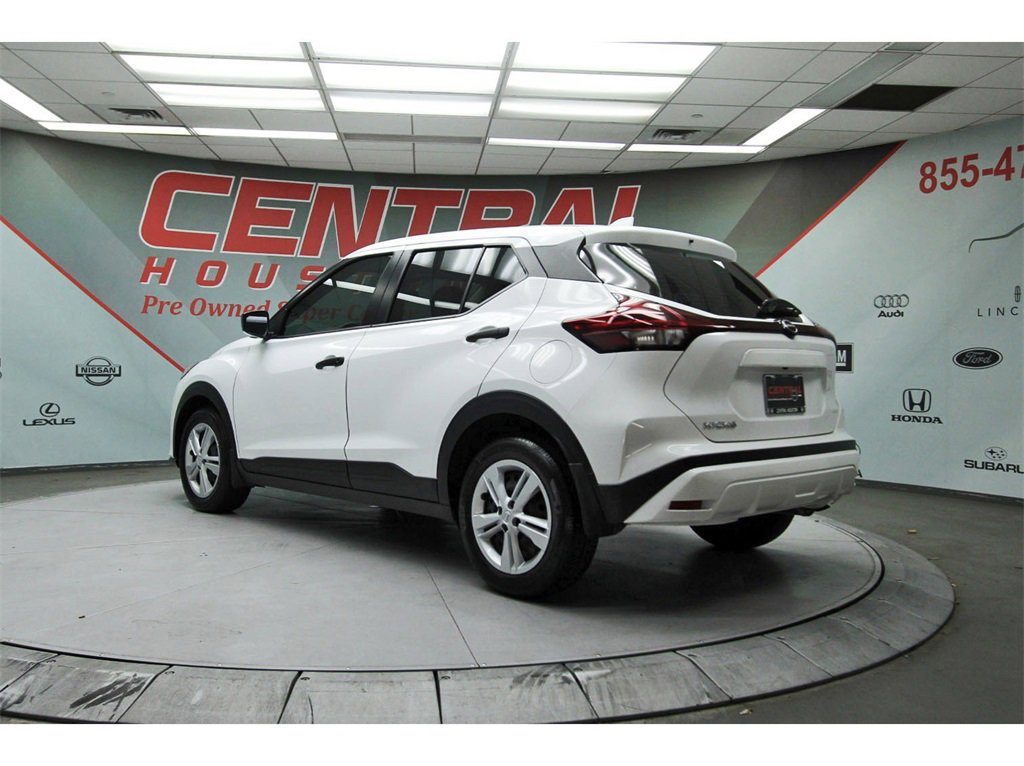 Used 2025 Nissan Kicks Play S image 7
