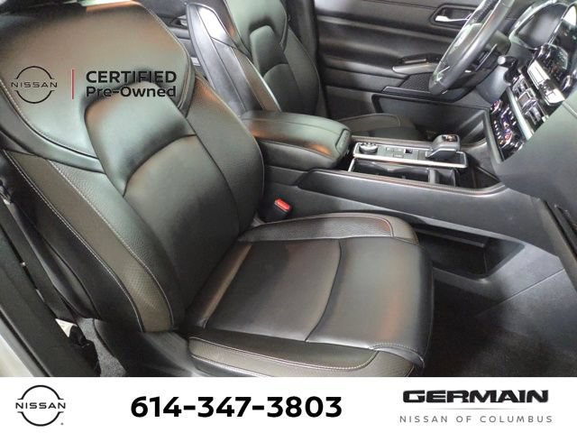 Certified 2024 Nissan Pathfinder SL w/ Black Appearance Package AWD/4WD image 31