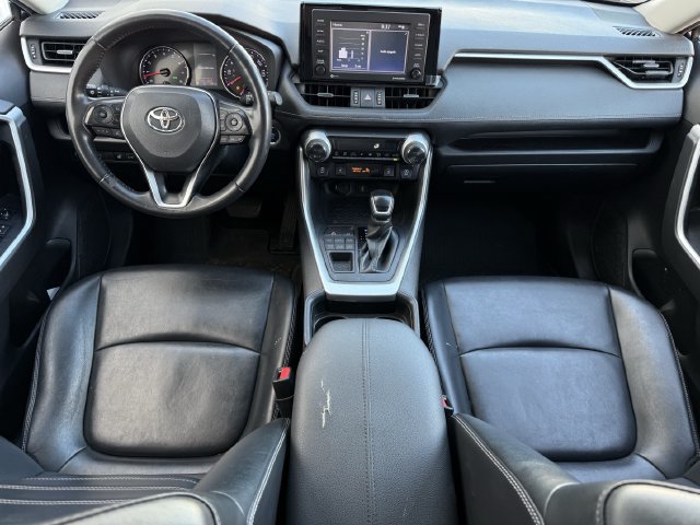 Used 2021 Toyota RAV4 XLE Premium AWD/4WD image 11